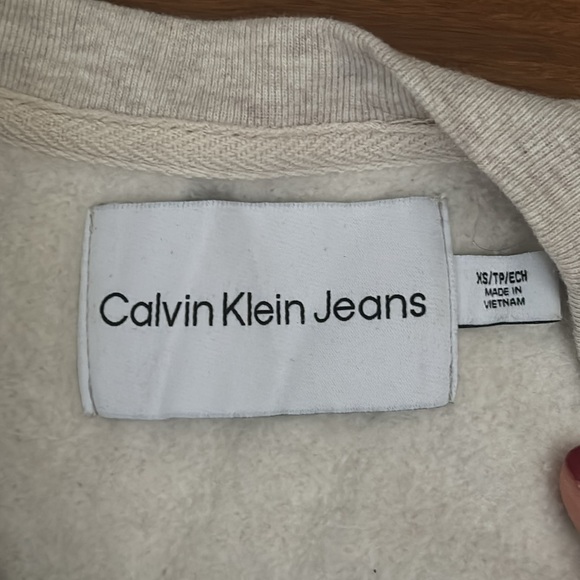 CK sweater - Picture 2 of 3